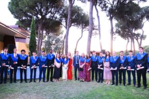 Noticia Graduación Bachillerato Yr 13 colegio británico de sevilla- 1