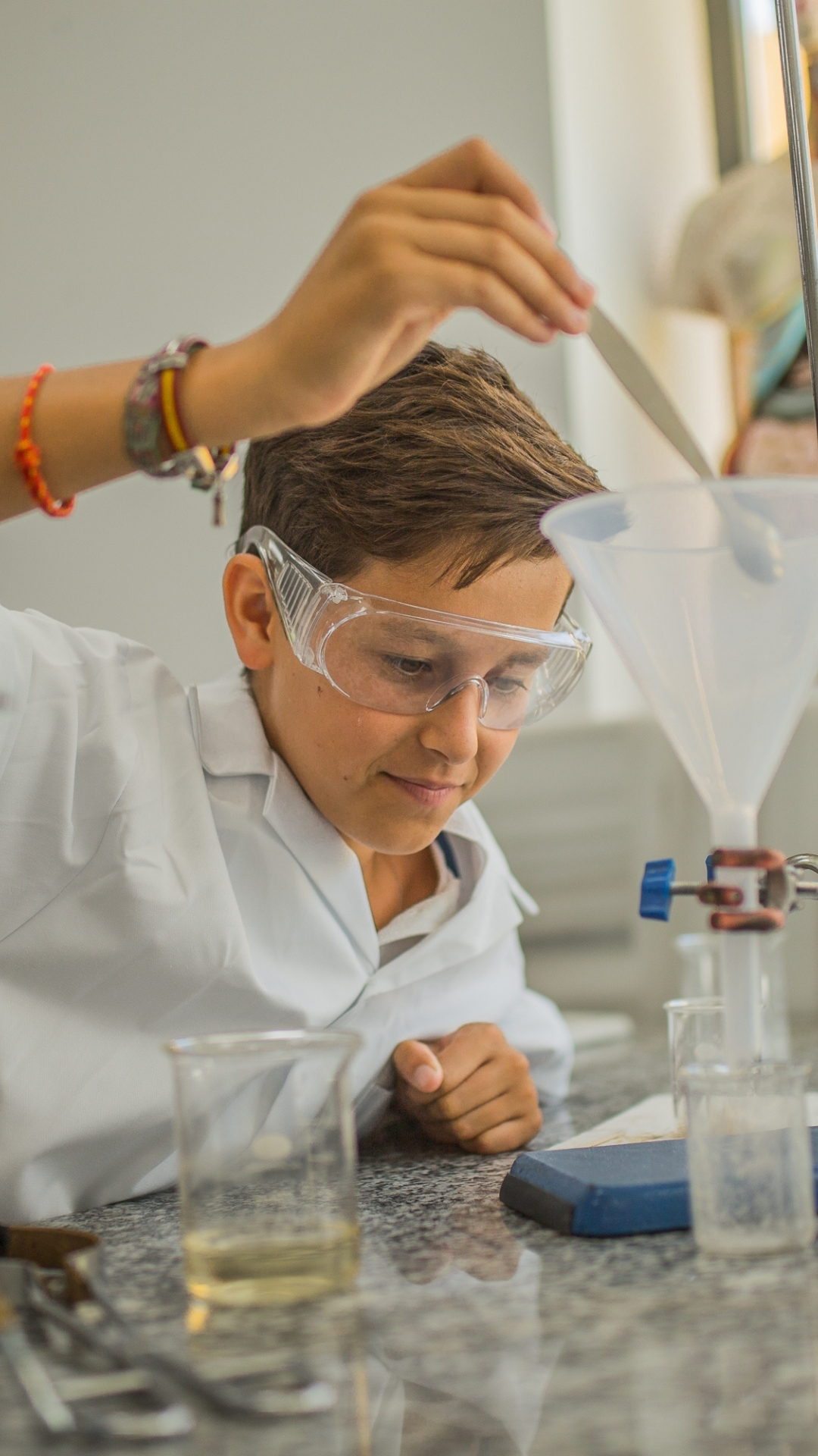 Science and advanced learning at CBS Sixth Form
